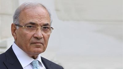نائب حزب الحركة الوطنية: أحمد شفيق بصحة جيدة ويلقى معاملة كريمة