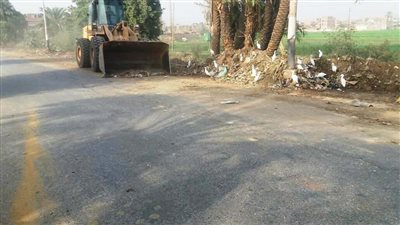 إزالة 65 طن مخلفات من شوارع بمركز ومدينة ساقلتة فى سوهاج