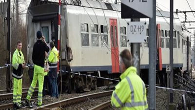 ارتفاع المصابين إلى 24 شخصًا في حادث تصادم قطار بحافلة مدرسية في فرنسا