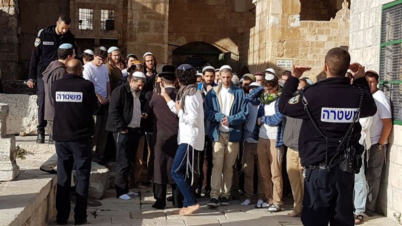 إنتهاك الأقصى
