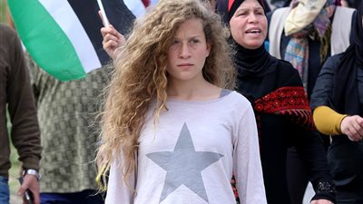 ردًا على طلب فريد الديب.. والد عهد التميمي: لدينا محامٍ إسرائيلي