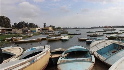 توقف حركة الصيد ببحيرة البرلس لسوء الأحوال الجوية