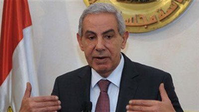 وزير الصناعة: شريان الحياة بدأ يدب في مدينة الجلود بالروبيكي