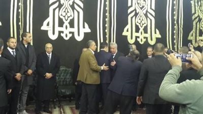 نشأت الديهي وعزت العلايلي في عزاء الكاتب إبراهيم نافع