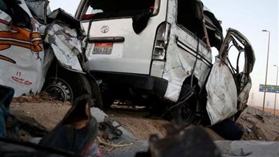 إصابة 14 شخصًا في انقلاب ميكروباص ببني سويف