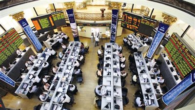الطروحات الحكومية الجديدة تعيد المستثمرين للبورصة