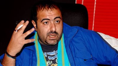 سامح عبد العزيز يواصل ترشيح فريق عمل 