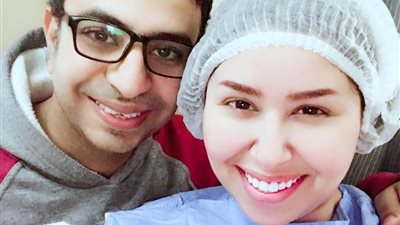 بالصور| إيناس عزالدين توجه رسالة لجمهورها من داخل المستشفى