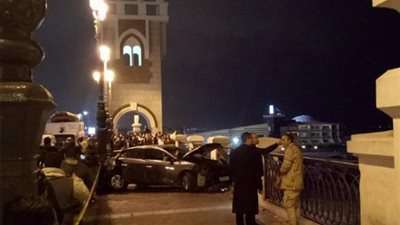 محافظ الإسكندرية: الانتهاء من إصلاح سور كوبري ستانلي المتأثر بحادث اصطدام سيارة