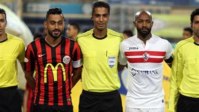 تعرف على حكم مباراة الزمالك والداخلية 