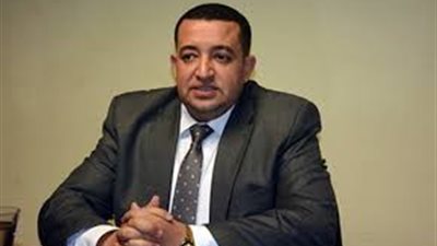 تامر عبد القادر يشارك في تفقد المواقع الأثرية بالوادي الجديد