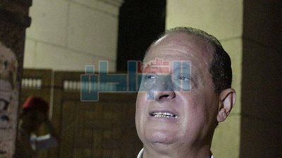 بالصور.. الظهور الأول للموسيقار هاني مهنى بسرادق عزاء 