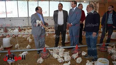 بالصور.. رئيس جامعة سوهاج يتابع إنتاج 