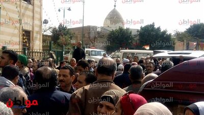  صور| صيام ومكرم في مقدمة جنازة الفنان محمد متولي