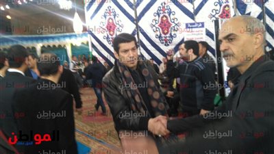 صور| باسم سمرة يقدم واجب العزاء في شقيق وائل الابراشي