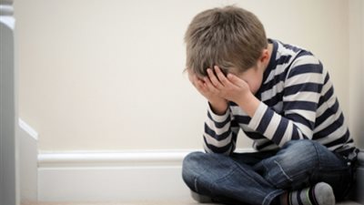 إنفوجراف| أعراض اكتئاب الأطفال 