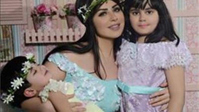 صور| حليمة بولند مع ابنتيها في جلسة تصوير