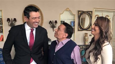 لهذا السبب الزعيم يسخر من أحمد وفيق في أول لقاء