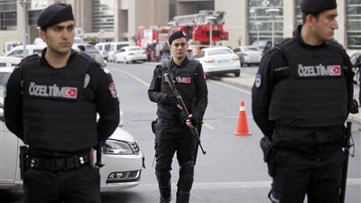 الشرطة التركية توقف 13 مواطنا للاشتباه بالإنضمام لتنظيم داعش
