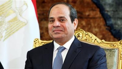  فيديو|الرئيس السيسى يتسلم رسالة عاهل البحرين