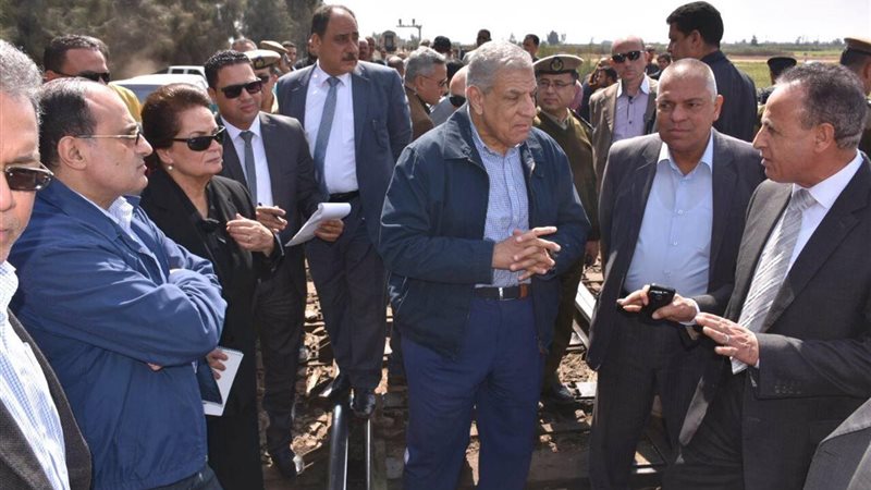 محلب ووزير النقل-البحيرة