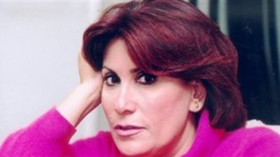 انفوجراف| سعاد نصر تمنت الالتحاق بالصحافة.. والقدر أرسلها للتمثيل