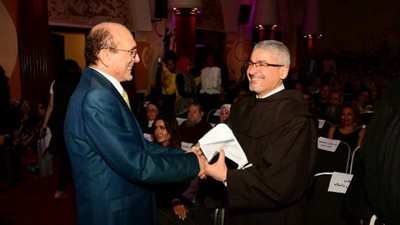 صور| محمد صبحى ولطيفة في تكريمهم باحتفالية 