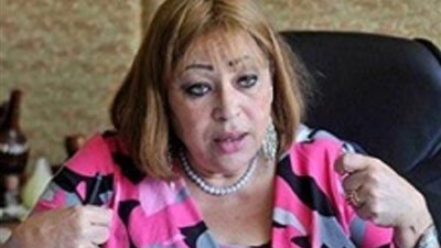 في عيد ست الحبايب 2018..السفيرة منى عمر لبوابة 