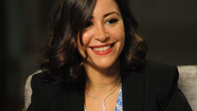 منة شلبي تهنئ والدتها فى عيد الأم: 