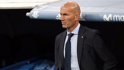 زيدان يراقب محمد صلاح في ودية مصر والبرتغال 