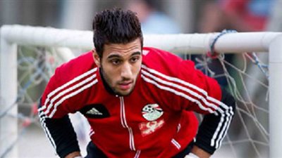 أحمد الشناوي يحرس مرمى منتخب مصر أمام البرتغال 