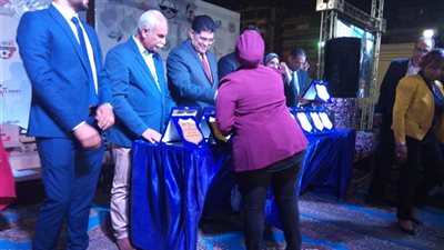 نادي الطيران يكرم الأمهات في احتفالية كبيرة