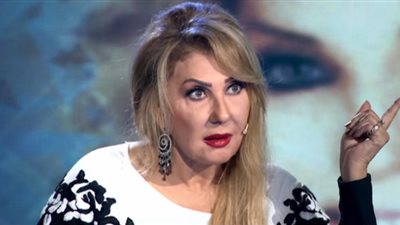 انفوجراف| نادية الجندي.. المرأة الحديدية التي هزت عرش السينما