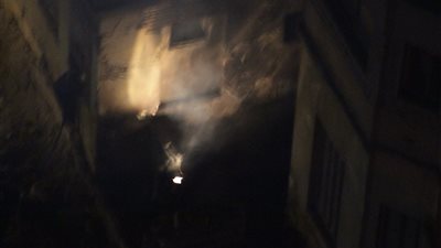 انفراد.. بوابة المواطن تنشر أول فيديو لحريق هائل بإحدى العقارات السكنية بشارع مراد فى الجيزة