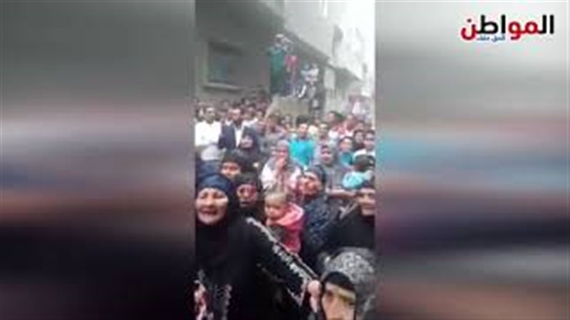 أهالى نبروه يتظاهرون