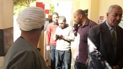  نائب مستقبل وطن دمياط يدلى بصوته ويطالب تكثيف الحضور أمام اللجان