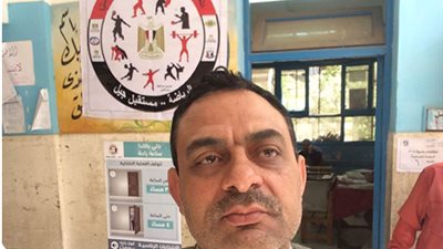 انتخابات الرئاسة 2018| الحكم أحمد الجارحي يدلي بصوته في الانتخابات