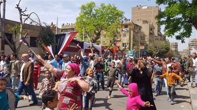 انتخابات الرئاسة المصرية 2018.. صور| المصريون يحتفلون بالعرس الانتخابي