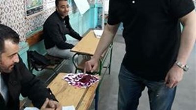 شوبير يدلي بصوته بلجنة بميت عقبة في الانتخابات الرئاسية المصرية 2018 
