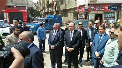 محافظ بني سويف يدلى بصوته ويشكر كل من ساهم في العرس الانتخابي (فيديو)