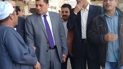 النائب بكر أبو غريب يتابع سير العملية الانتخابية بدائرة البدرشين ..صور