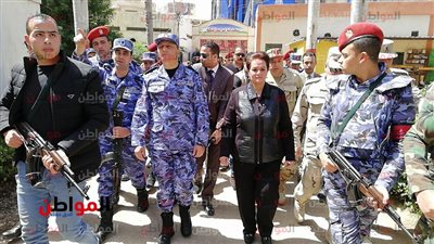 محافظ البحيرة ومساعد رئيس الأركان وقادة القوات البحرية والفرقة العاشرة يتفقدون لجان انتخابات الرئاسة 2018