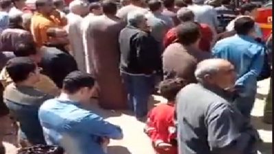 جنازة مهيبة لشهيد الواجب بمسقط رأسة بـ 