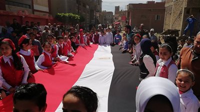 مسيرة طلابية لاستقبال الناخبين بدمياط في الانتخابات المصرية 2018 (صور)
