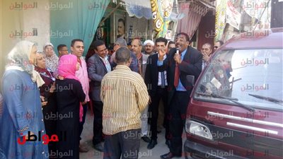 صور| سيارات تجوب الشوارع لحث المواطنين علي المشاركة بالانتخابات الرئاسية في الإسكندرية