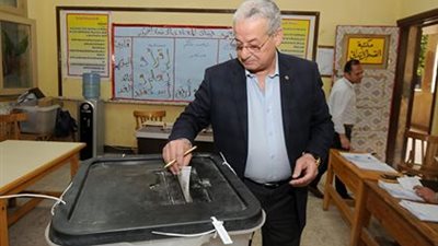 رئيس شركة المقاولون العرب يدلي بصوته في الانتخابات المصرية 2018 