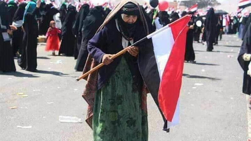 سيدة معمرة في انتخابات