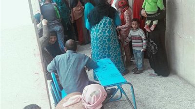 انتخابات الرئاسة 2018.. إقبال كثيف بمدارس سمالوط 
