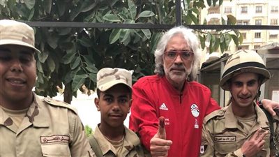 أحمد ناجى يدلى بصوته في انتخابات الرئاسة 2018