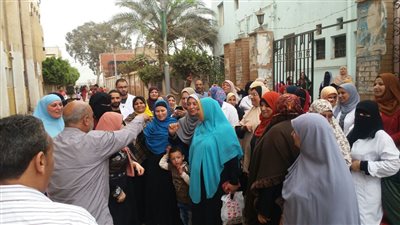 محافظ الدقهلية يتفقد اللجان الانتخابية بدكرنس